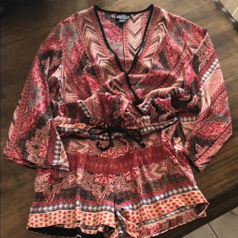 SOLD BNWOT Angie Romper, size L